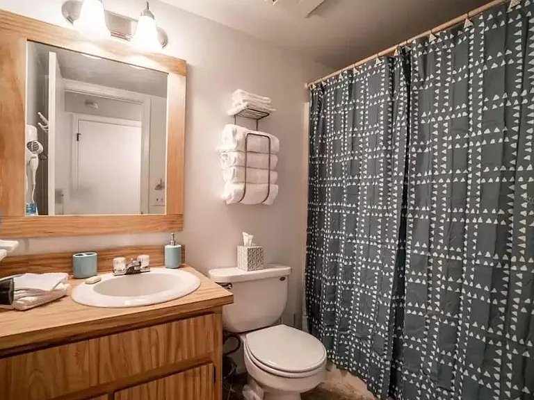 20853 Haulover Cv — Photo 9