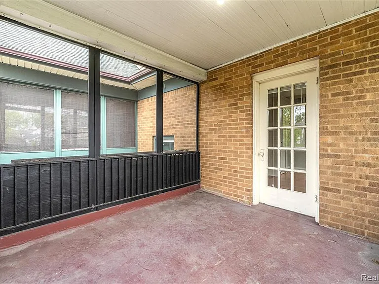 605 W Hudson Ave — Photo 12