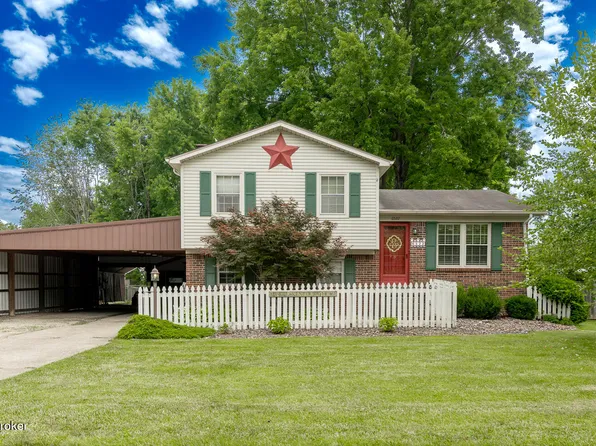 6522 Dunnlea Dr, Pewee Valley, KY 40056