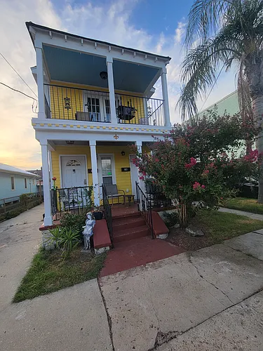 527 S Telemachus St #1A Photo 1