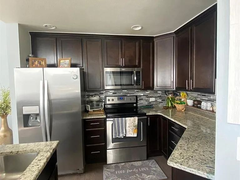 15202 E Batavia Pl — Photo 3
