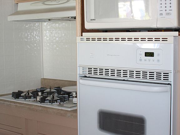 3rd image of 6525 Sunrise Blvd Spc 38