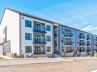 301 Ben Allen Rd #327, Nashville, TN 37207
