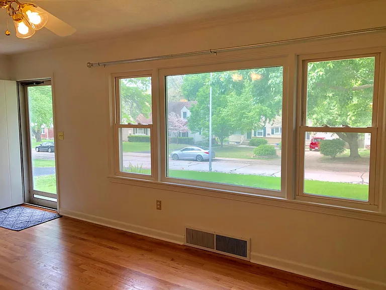 5147 Clark Dr — Photo 10