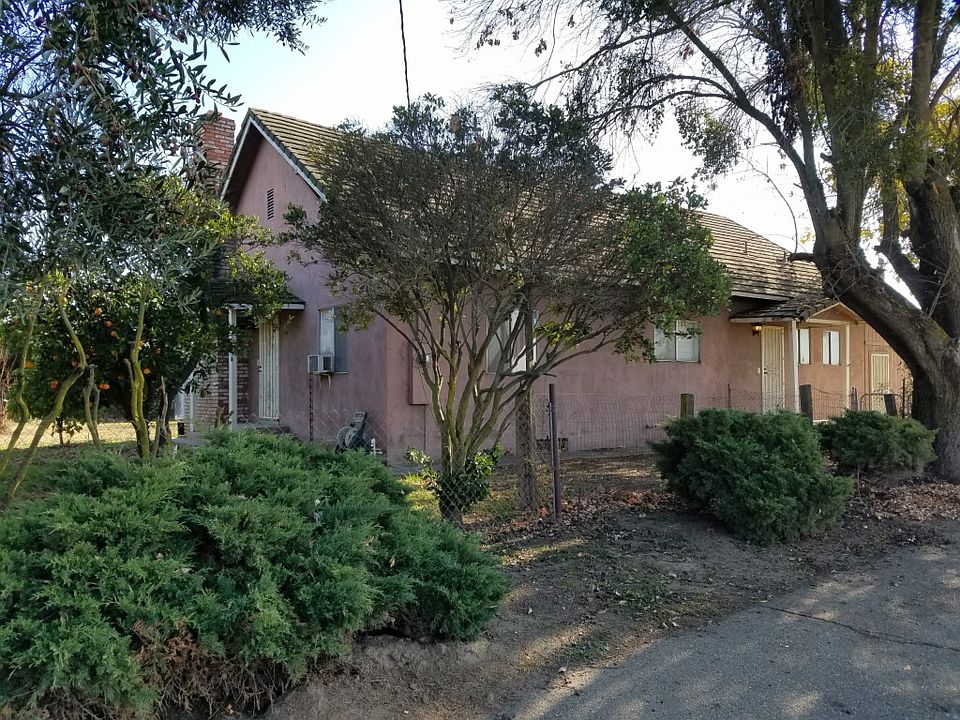 2nd image of 3990 E Woodbridge Rd