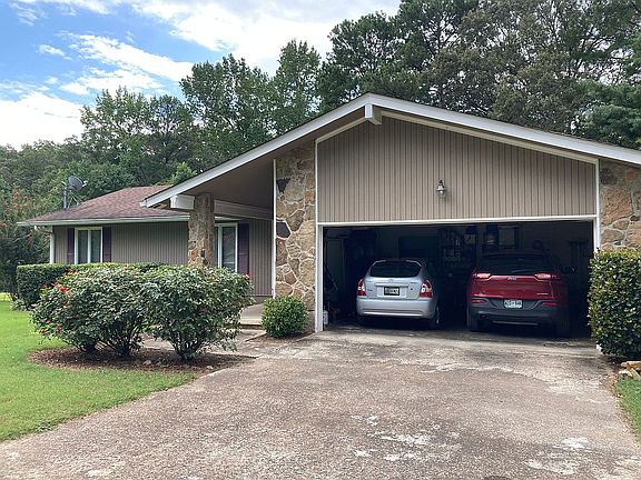 2 Car Garage