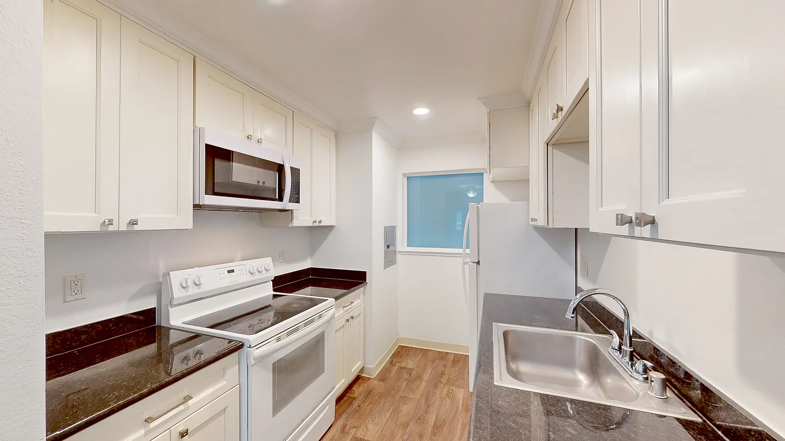 461 Ignacio Blvd #252 photo 1