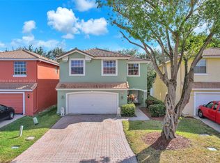 3211 Turtle Cv, West Palm Beach, FL 33411