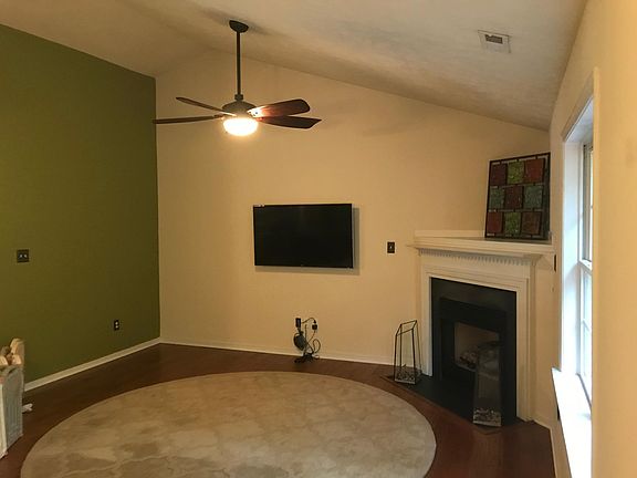 2nd image of 6145 Poppy Seed Ln