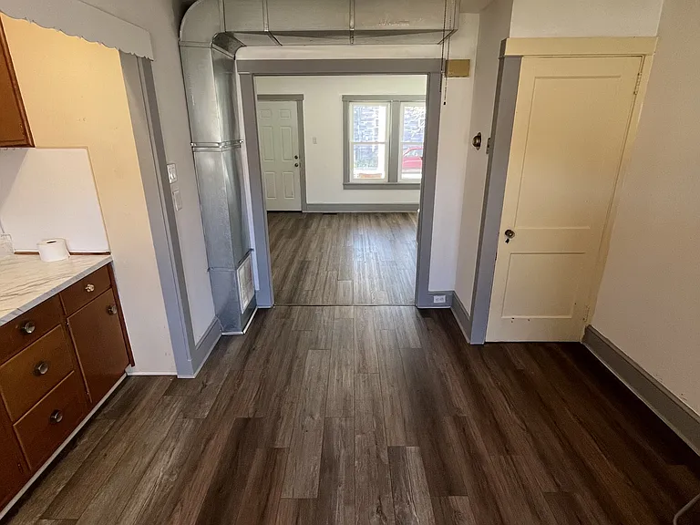 605 Lehigh Ave — Photo 8