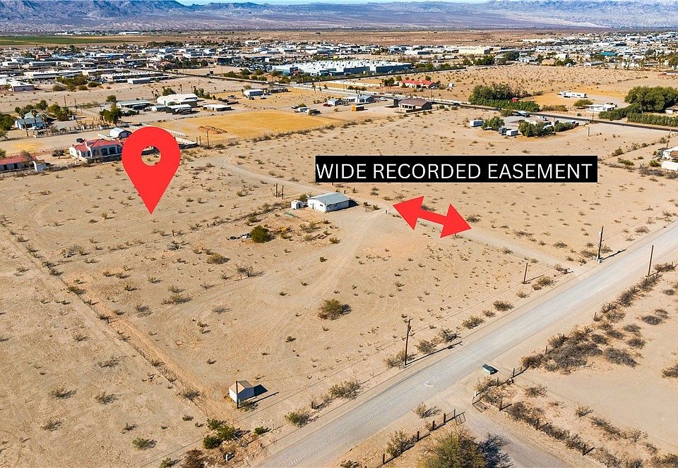 2nd image of 5315 S Calle Del Media