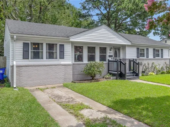 8020 Meadow Creek Rd, Norfolk, VA 23518