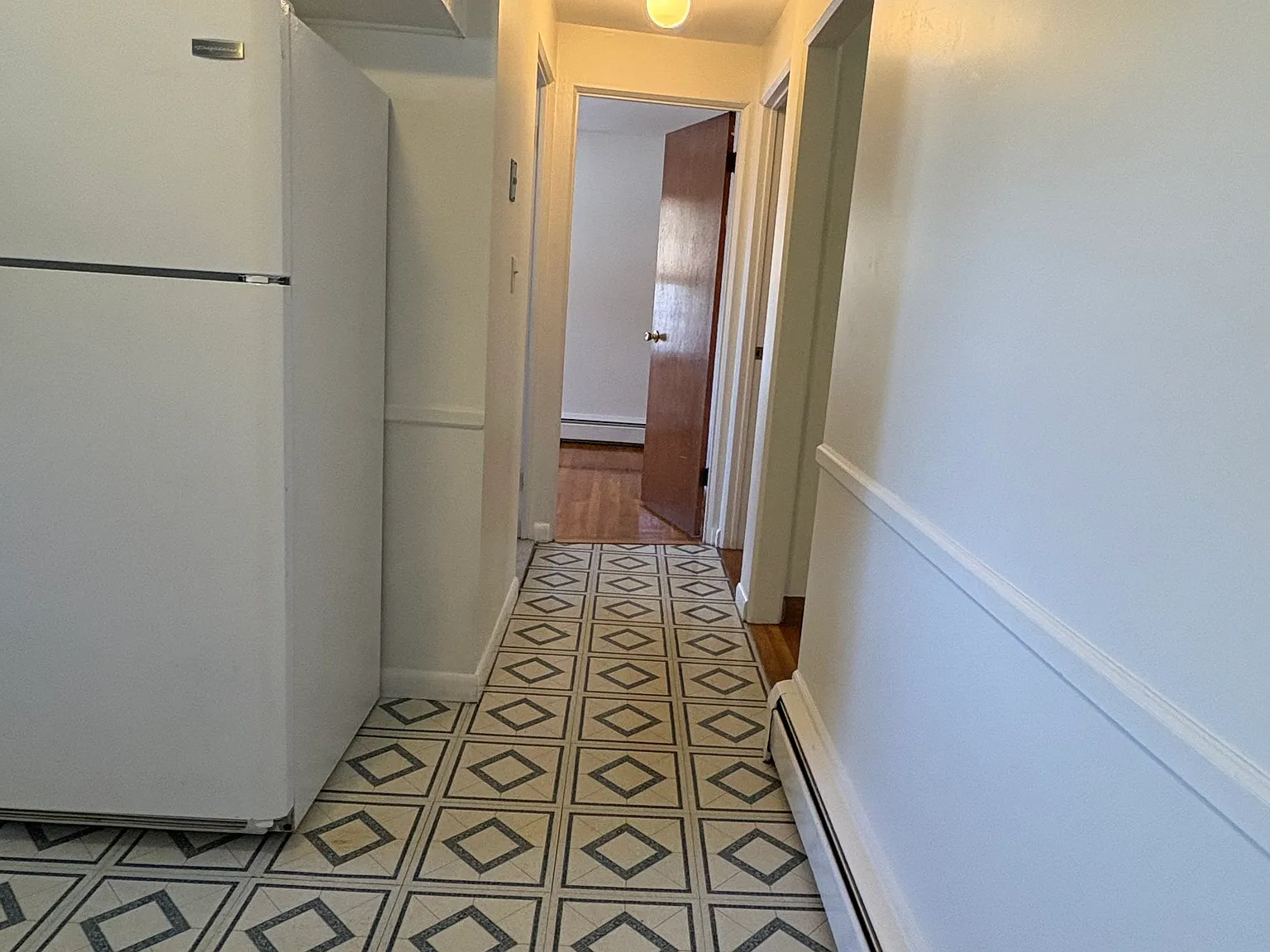 2 bed, $1,650 — Photo 2