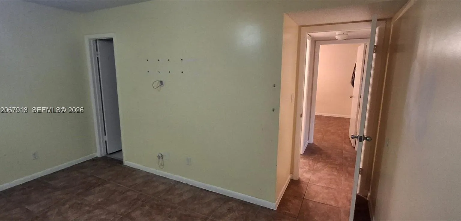 Club Quarters At Raintree — Photo 4
