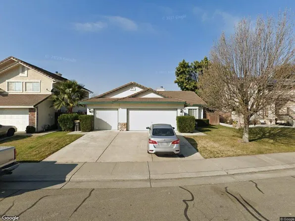 9521 Twin Brooks Ln, Stockton, CA 95219