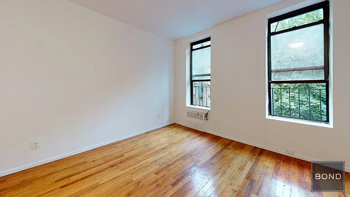 Rented by Bond New York | media 1