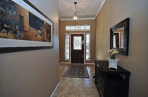 Front entryway