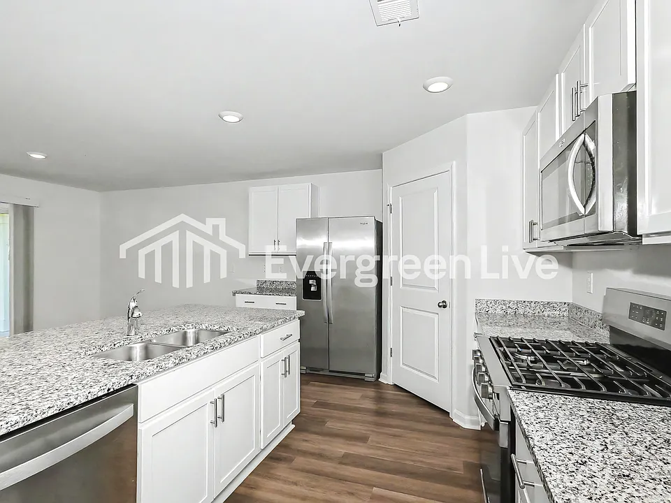 1212 Beechridge Ct