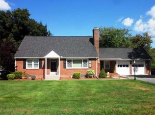 201 Meadow St, Agawam, MA 01001