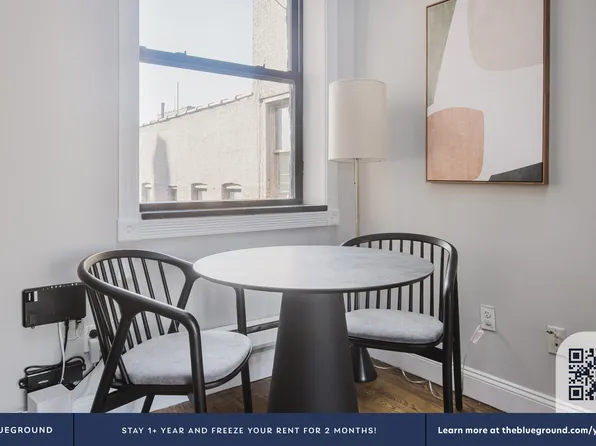 290 West 12th Street image 7 of 26