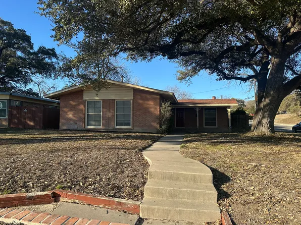 1203 Arroya Vista Dr, San Antonio, TX 78213