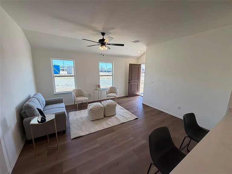 12213 SW 2nd St #12212 — Photo 3