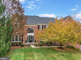 4 Flint Cir, Doylestown, PA 18901