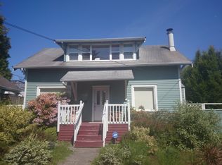 7736 17th Ave NW, Seattle, WA 98117