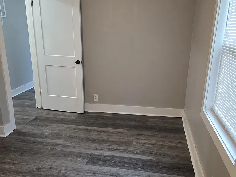 3027 Virginia St — Photo 11