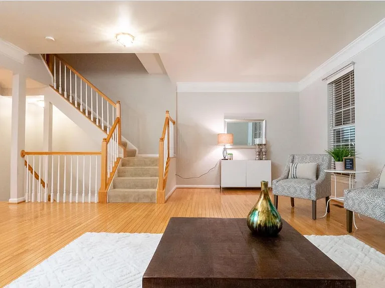 12986 Park Crescent Cir — Photo 11