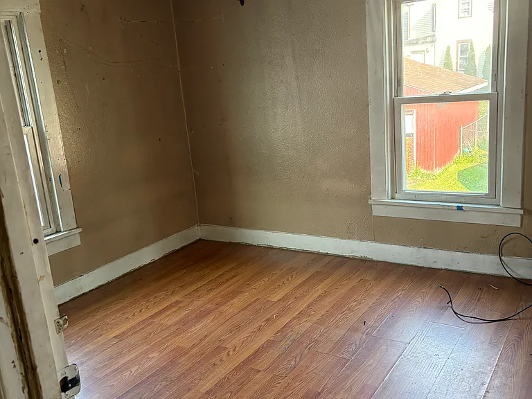 116 Woodland Ave #2 — Photo 4