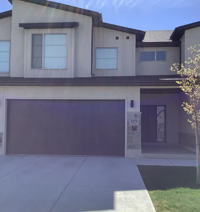 1975 W Skyler Way #4