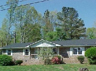 25 Stewart Dr, Covington, GA 30014