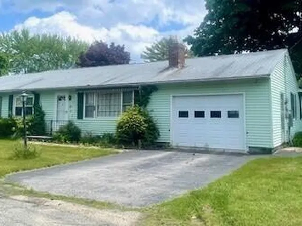 23 Woodbridge Road, Wells, ME 04090