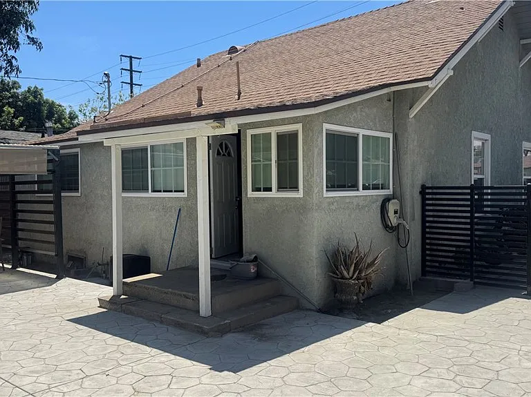 222 S 1st Ave — Photo 24