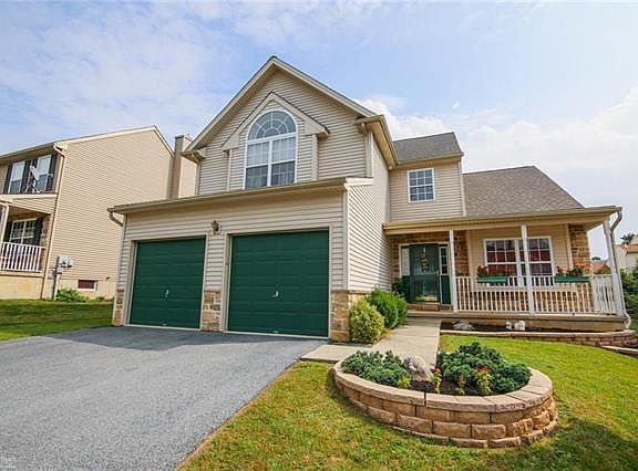 2nd image of 392 Anthony Dr