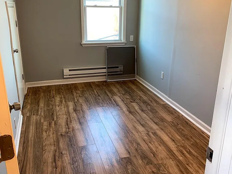 183 Ferry St #6 — Photo 3