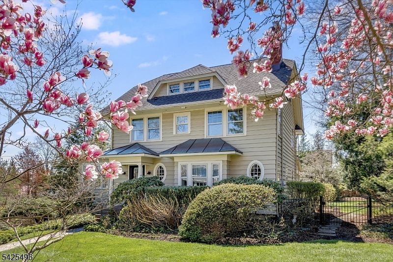 1st image of 108 Durand Rd
