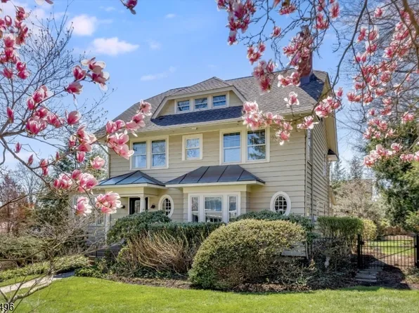 108 Durand Rd, Maplewood Twp., NJ 07040