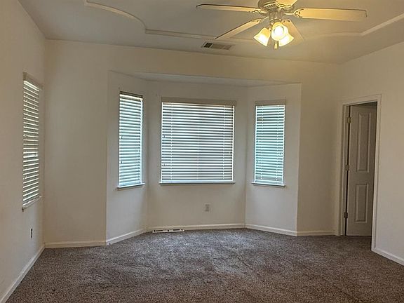 5th image of 1584 W Norfolk Dr