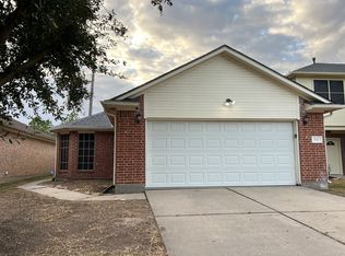 7611 River Pines Dr, Cypress, TX 77433