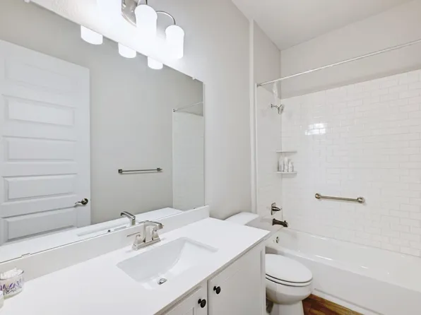 1186 Lucca Dr, Dripping Springs, TX 78620