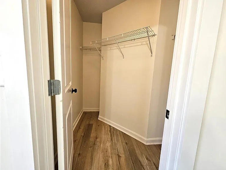 5195 Wickingham Ln — Photo 34