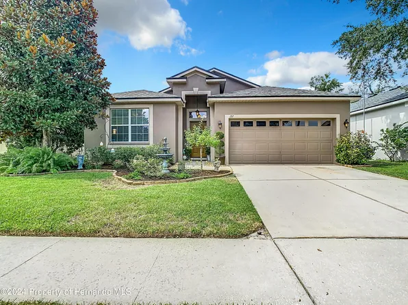 157 Fairmont Dr, Spring Hill, FL 34609