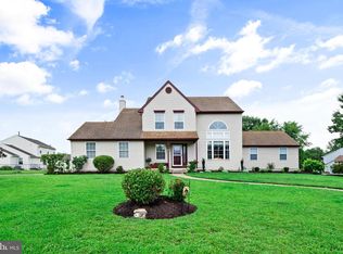 3 Downing Ln, Sewell, NJ 08080