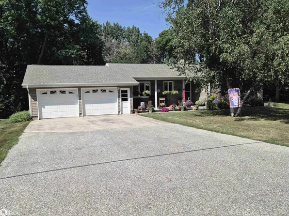 401 Brassfield Dr, Goldfield, IA 50542