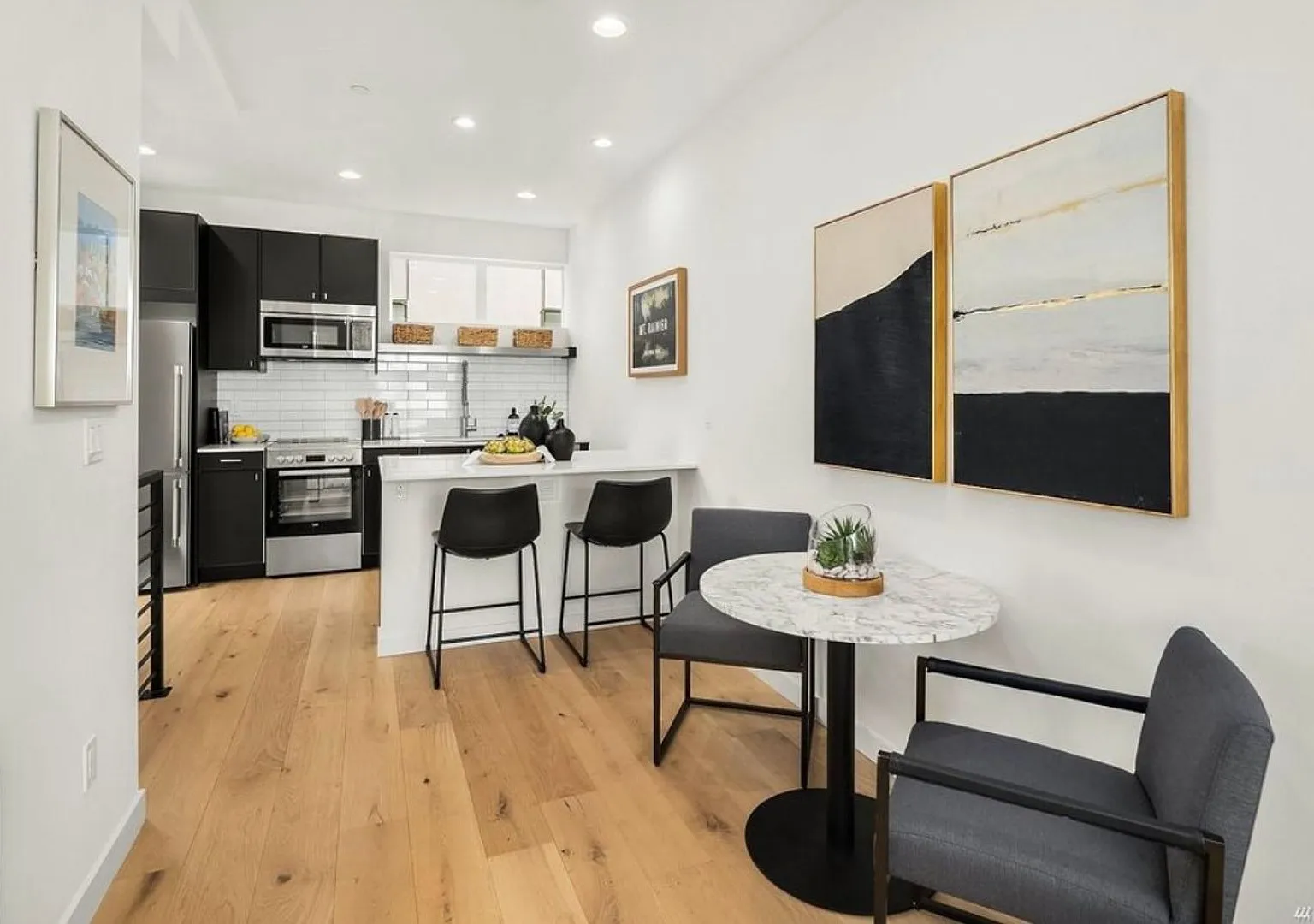 Live/Work Townhome in the heart of Georgetown! — Photo 4