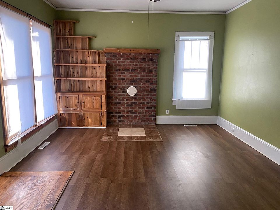 371 Tigerville Rd, Travelers Rest, SC 29690 Zillow