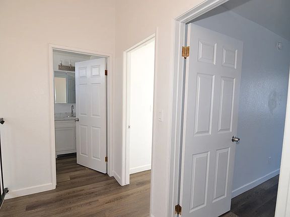 3rd image of 688 W 15th St #1