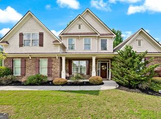 1626 Waterchase Dr, Dacula, GA 30019